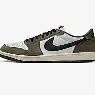 우리카드) 조던1 로우 미디엄 올리브 14.9